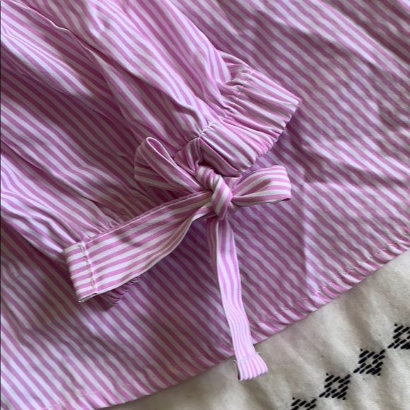 Top - Picture 2 of 2